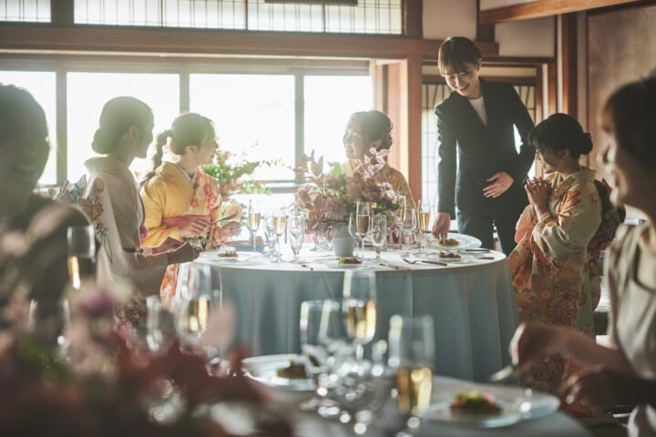 京都の鴨川が見える結婚式場